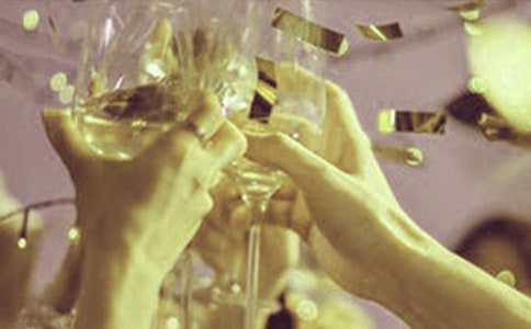 關于餐桌禮儀的酒會禮儀