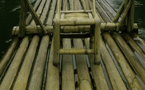 游漓江乘坐竹筏600字作文