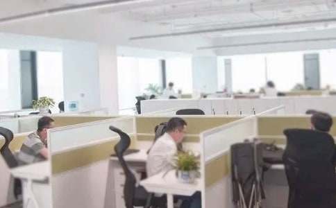 ���᡿�k�������U��ͬ