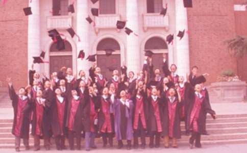 С�W���꼉���I����15ƪ�����A��