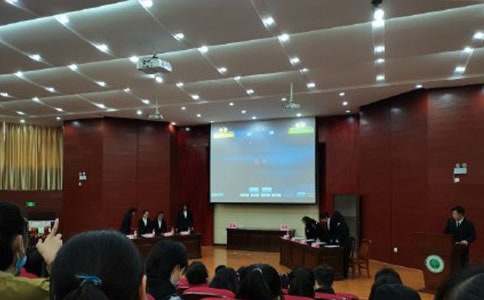 一次小小辯論賽初中作文