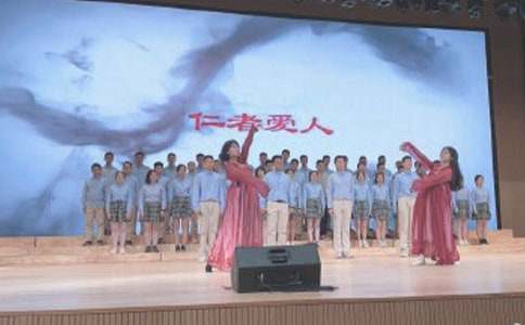 ���ʵ������ݳ�������800��