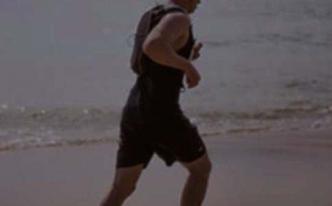 800���L�ܼ��͸�����200��