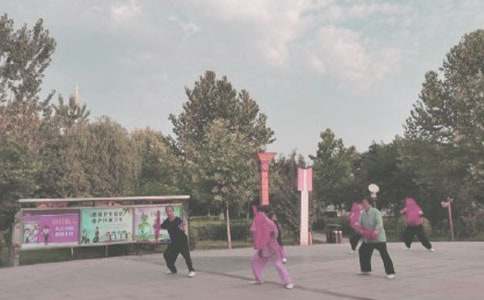 �������ķ���800��