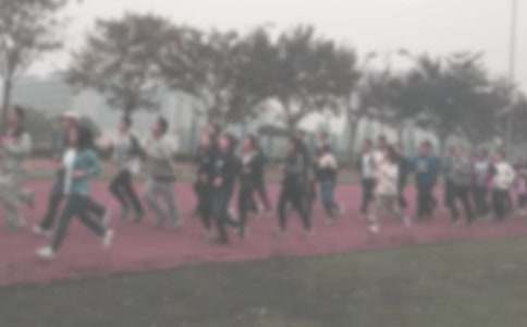 晨跑給我帶來的啟示_600字