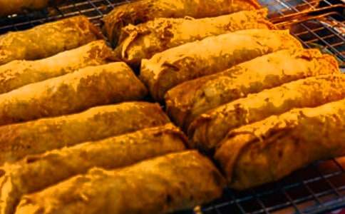 初中作文《春卷》