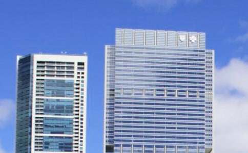 ��B�҃��OӋί�к�ͬ��ͨ��7ƪ��