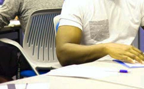 我的大學生活的專題作文