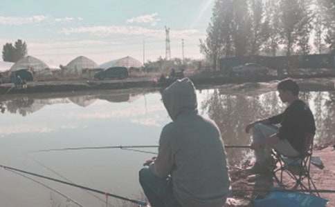 ����~�İְ����ģ����x25ƪ��