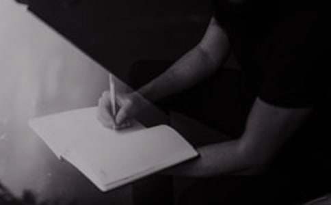 ���½��x�������1400��