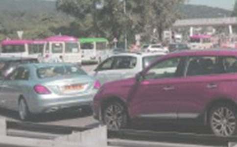 堵車初二優秀作文