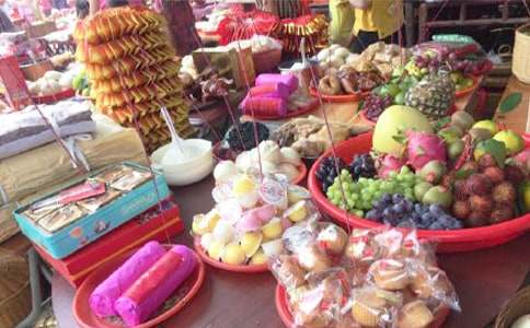 �L�����T����