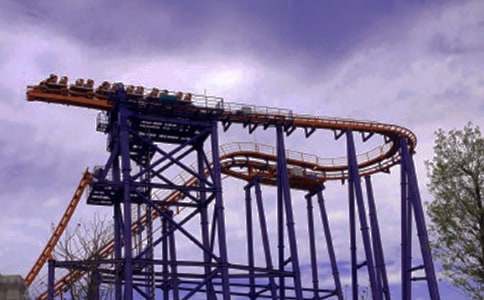 �@�U�^ɽ܇������700��