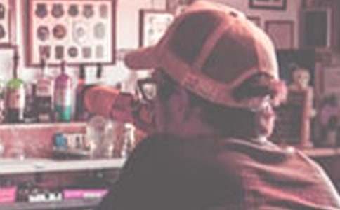 �ۺȾƵİְ�����400��