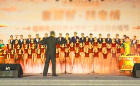 С�WУ�@�ϳ���ِ������ͨ��12ƪ��