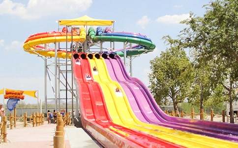 描寫滑滑梯的作文600字