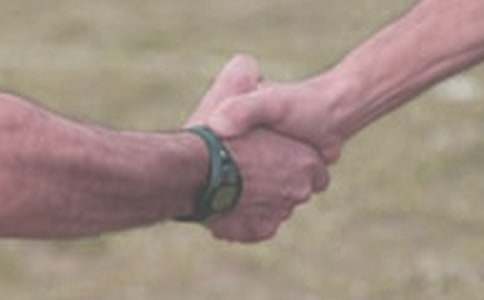 ����Ʒ�����Z���H�̰����\��ƪ