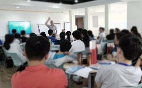 ��ѩ÷���̌W�OӋ�����x6ƪ��