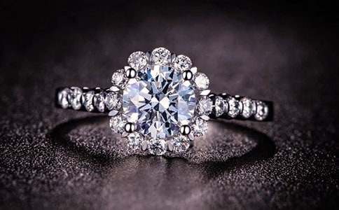 一枚金戒指小學生作文400字