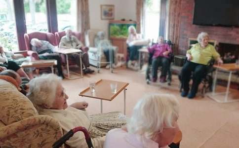 ȥ����ԺС�W����500��