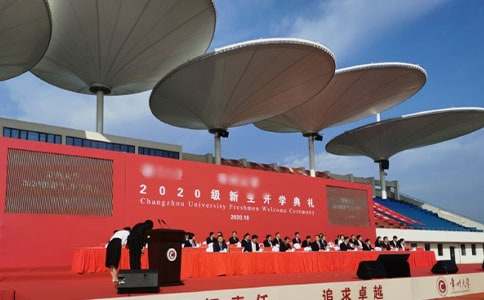 С�W�_�W��Y�߱��ô�����󣨾��x18ƪ��