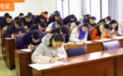 2017�ꌣ�IӢ�Z��ԇ��x�o���}