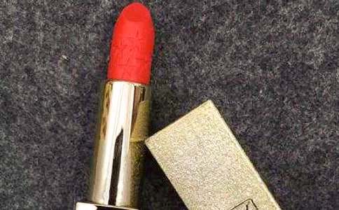 美麗的口紅出初一作文