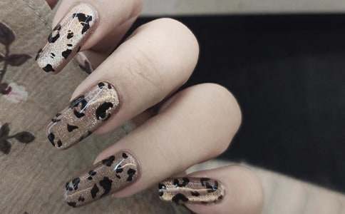 過年美甲活動方案朋友圈簡短文案