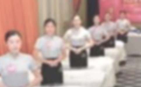 給社區當美容師小學生作文