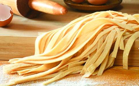 ��һ������lС�W������200�֣����x20ƪ��