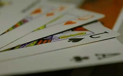 �ҵ�ħ�g��������700��6�꼉�����x27ƪ��