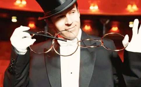 �����ǂ�ħ�g������