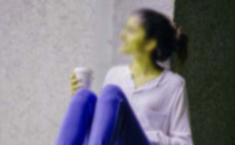 С�W���ҵ��Ԃ����ģ�Ů����