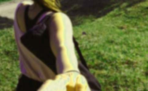 2016�����Ů�ѵĸ���R�~