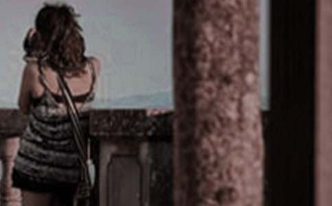 �Ŵ�����Ů��Ц���~�Z