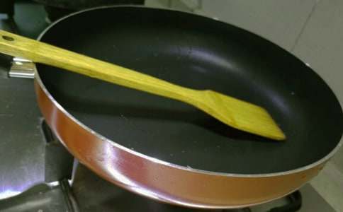 我愛平底鍋的童話故事