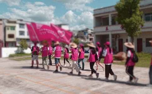 �y���������l����