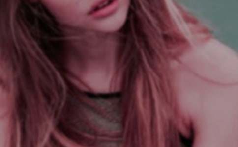 ����Ů�����}������2000��