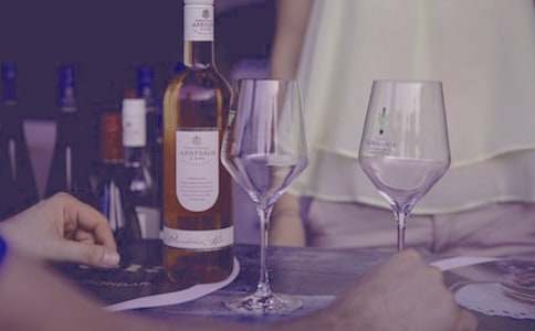 ���H����һ���~����600��