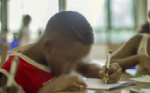 �����������С�W������500�֣�ͨ��15ƪ��