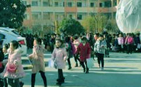 С�W�����L�tɫ�����E���ģ�ͨ��20ƪ��