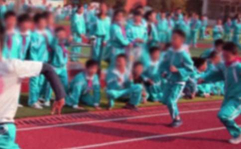 �P��С�W�\�ӕ����͸�100��