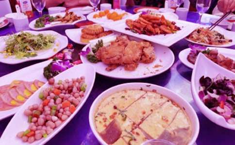 ���]�в�ɢ����ϯ����700��