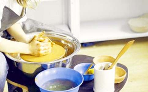 �fԒ��һ�Tˇ�g�Č����ز�