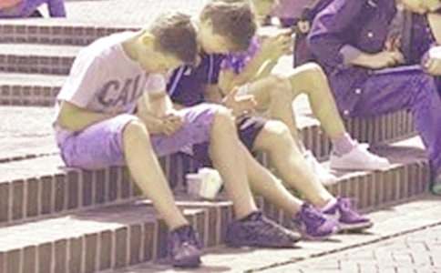 中學生網絡交友的利與弊作文(通用41篇)