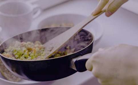 �ְ��������С�W