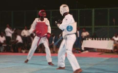 �W��ȭ���и�����700��