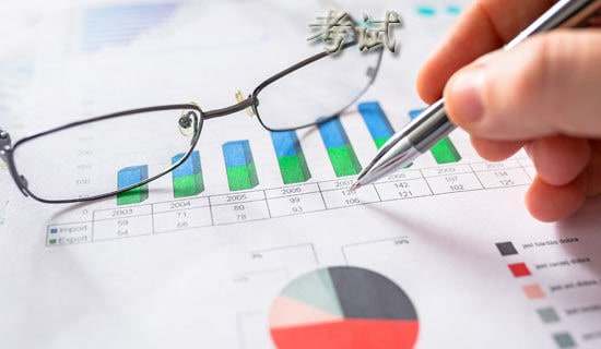 2018�O�����̎���ԇ�󿼗l��