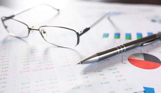 ����Ʒ���Z�Ŀ�ԇ��˼����300��3ƪ